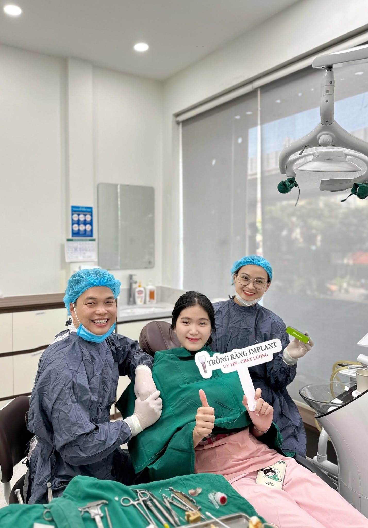 Hành Trình Trồng Răng Implant Và Tìm Lại Sự Tự Tin